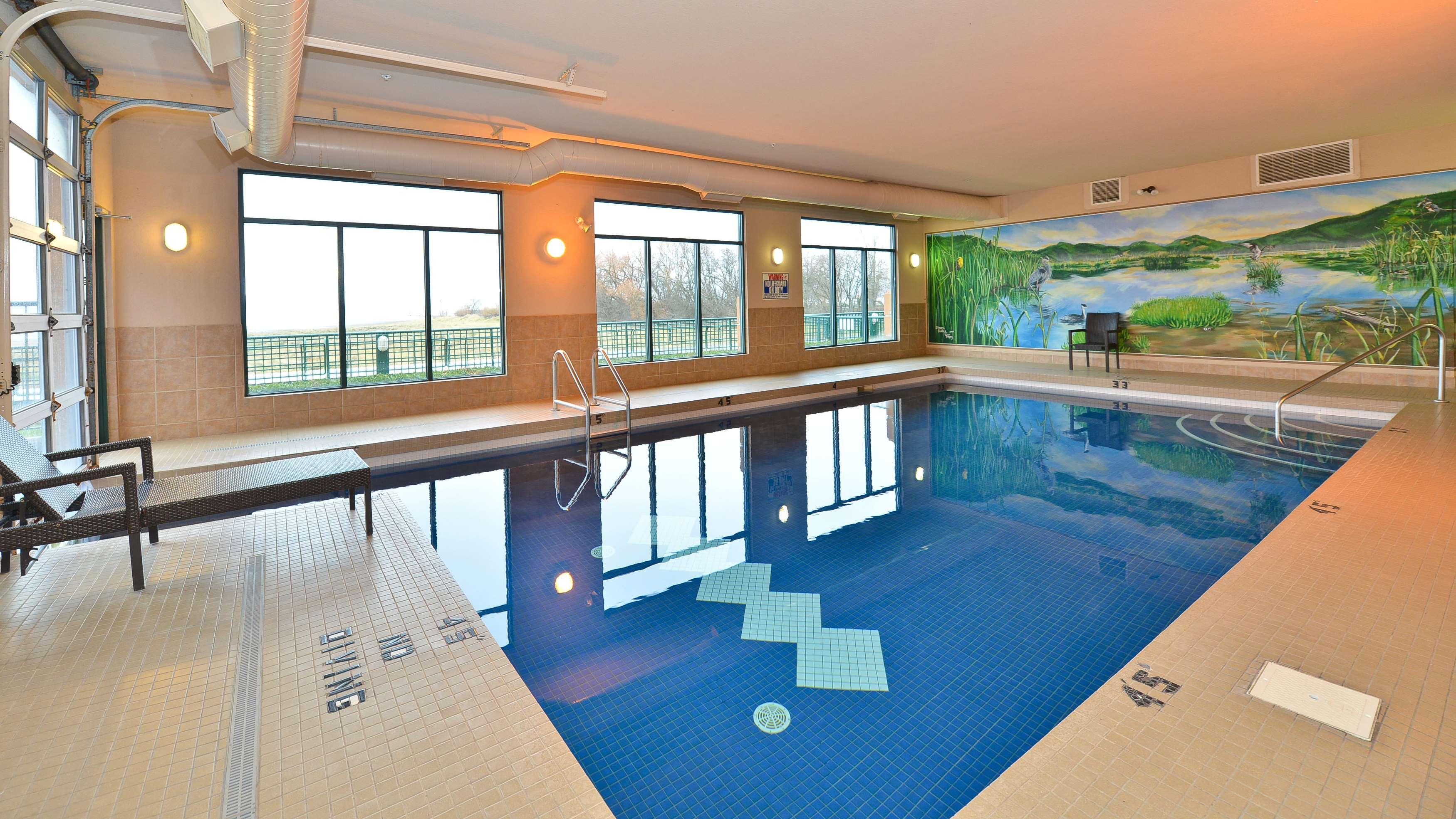Prestige Harbourfront Resort, Worldhotels Luxury Salmon Arm Instalações foto
